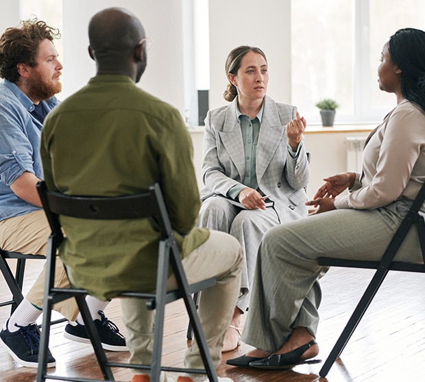 get counseling and peer support for drug and alcohol addiction treatment clinic near you