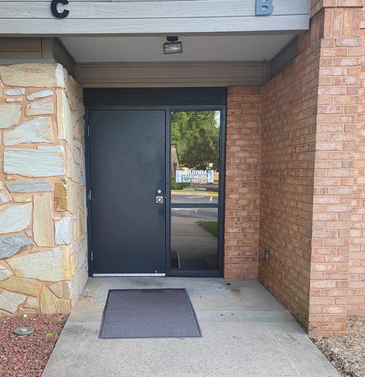 entrance of suboxone clinic in Martinsville VA for drug and alcohol treatment
