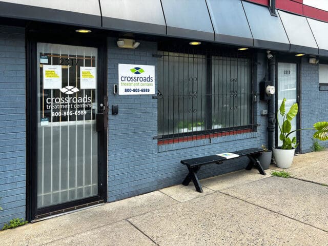 entrance of suboxone clinic in Philadelphia on Kensington