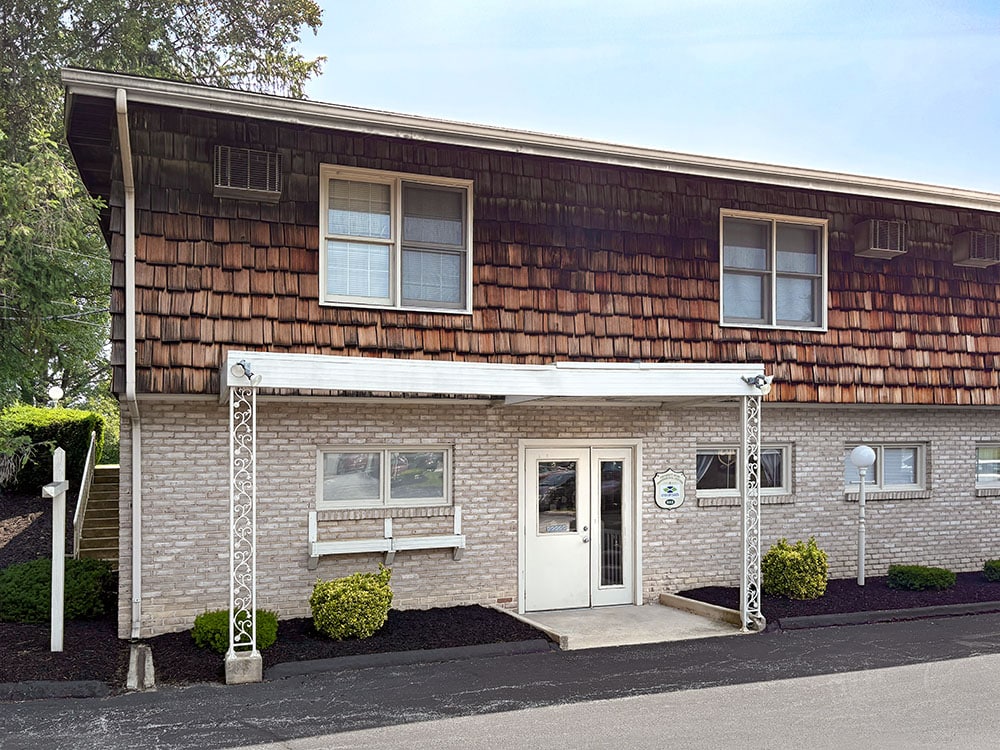exterior of suboxone clinic in York PA for drug addiction treatment